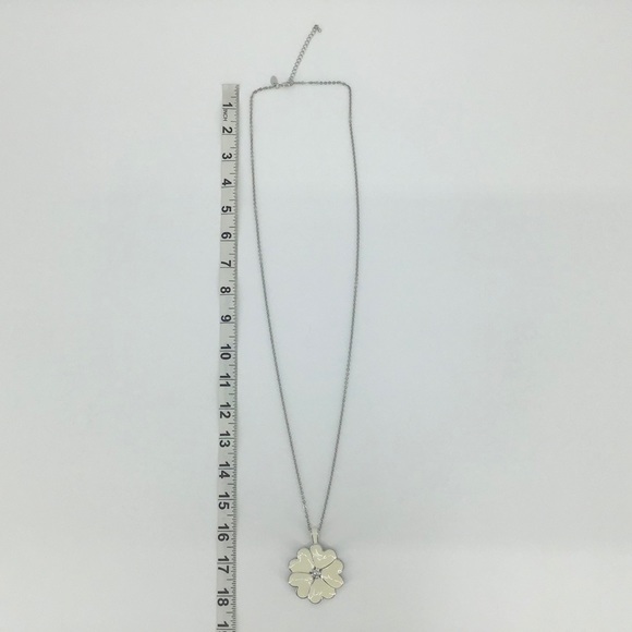 Lia Sophia Whimsy Flower Pendant Necklace 33N93 - Picture 14 of 16